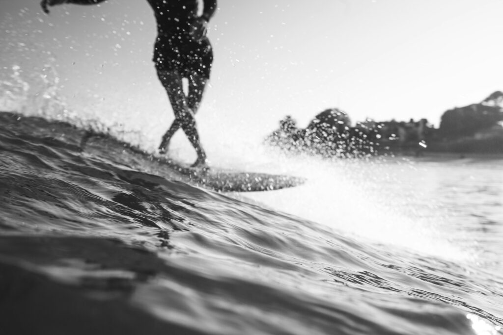 SURF YOUR OWN WAVE – Ein Retreat für Singles